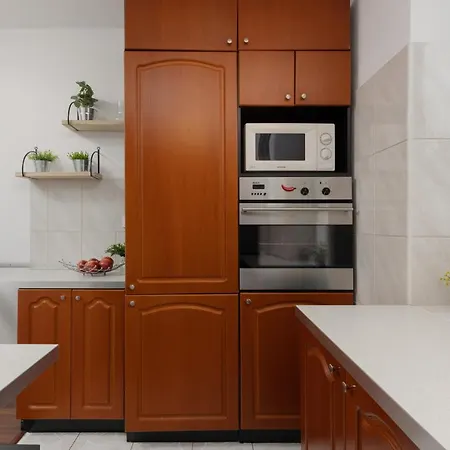 Spacious Astronaut's Wlochy By Renters * Warszawa