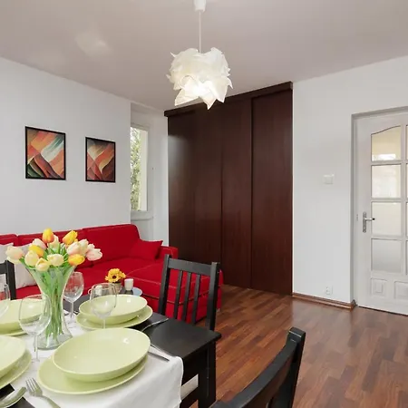 Apartment Spacious Astronaut's Wlochy By Renters Warschau