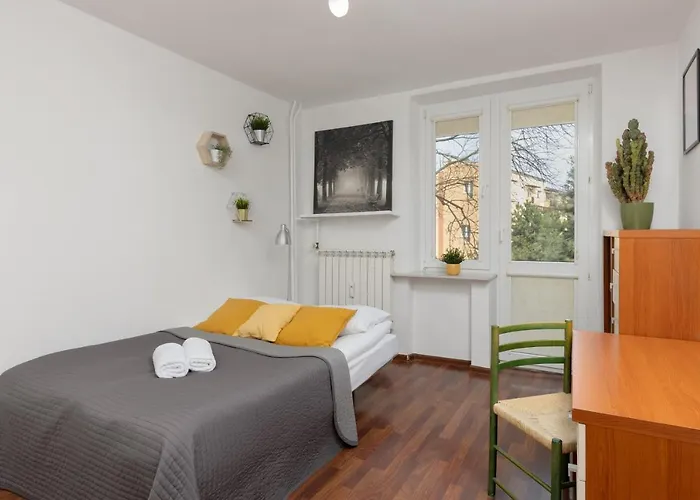 Spacious Astronaut's Wlochy By Renters Apartamento *