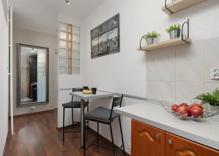 Apartman Spacious Astronaut's Wlochy By Renters Varsó